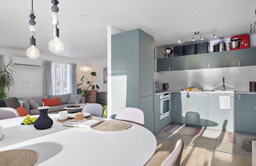 Helberskov Strand House | Beautiful home in Hadsund with sauna