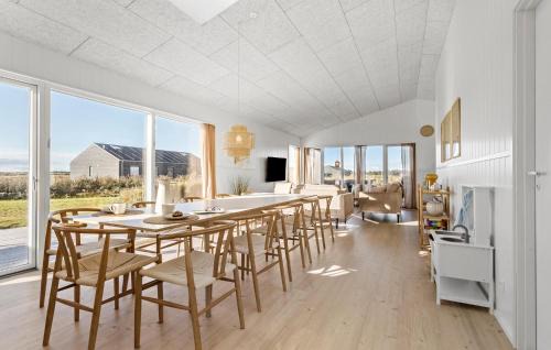 Lokken House | Beautiful Home In Løkken With Sauna