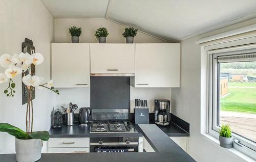 Suesel House | Beautiful Home In Süsel With Wifi