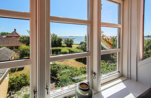 Samsø House | Beautiful home in Samsø with WiFi