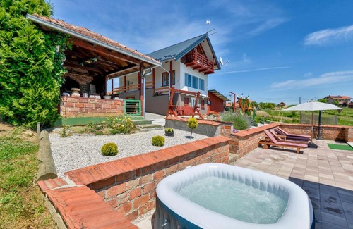 Selnica House | Beautiful home in Selnica w/ Outdoor swimming pool and 2 Bedrooms