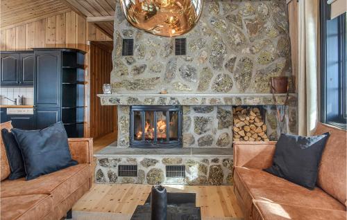 Sjusjoen House | Beautiful Home In Sjusjøen With Kitchen