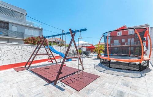 Turanj House | Beautiful Home In Turanj