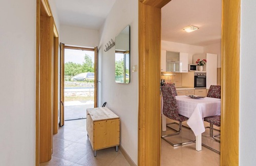Municipality of Zminj House | Beautiful home in Zminj with kitchen