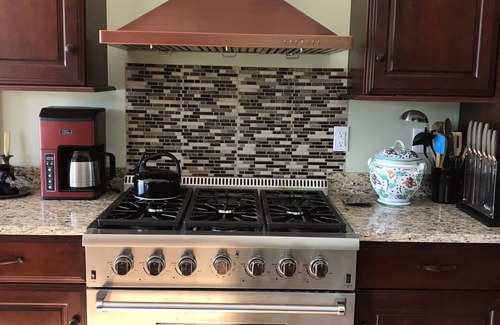 Nobleboro House | Beautiful Home on Pemaquid Lake