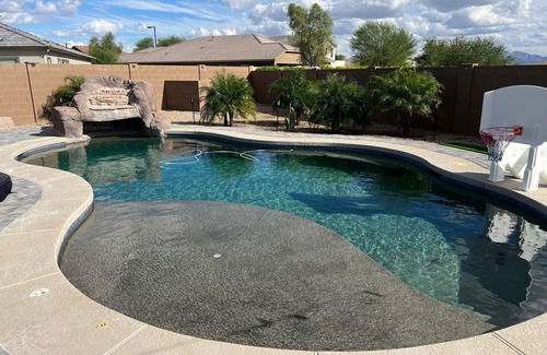 Buckeye House | Beautiful home with Hot Tub, Pool, Outdoor Bar, Spring Training, Golf