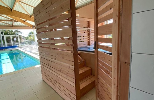Guisseny Cottage | BEAUTIFUL HOUSE 100 METRES FROM THE BEACH WITH SHARED HEATED POOL