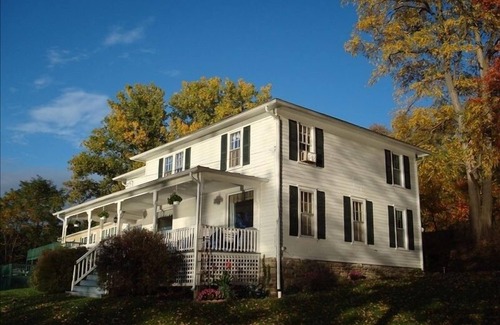 Dundee House | Beautiful House and Yard, Stunning View, 120' Lakefront, Covered Front Porch
