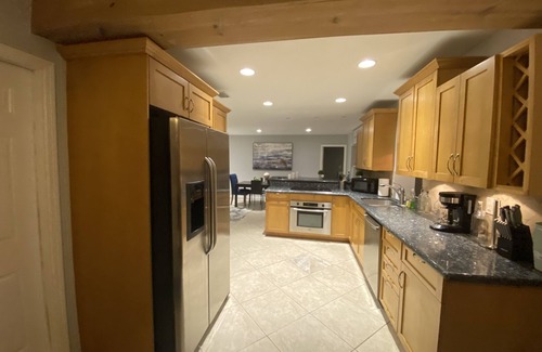 North Central Hollywood House | Beautiful Huge 3/2 w. Pool Near Miami Ft Laud