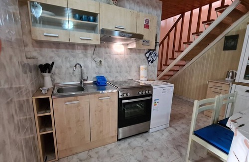 Valtura House | Beautiful Istrian house with big backyard