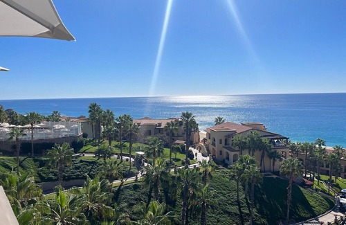 Paraiso Escondido Apartment | ¡Beautiful Jr Suite with an excellent view of the ocean!