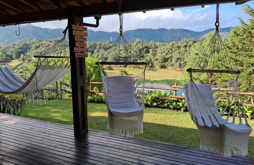 Guatape Villa | Beautiful Lake View Villa. Lake Access & Near Town