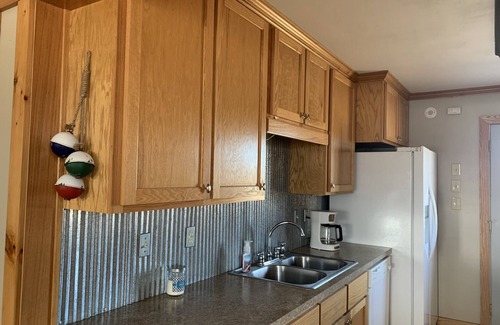 Acme Cottage | Beautiful lakeview cottage with private deck.