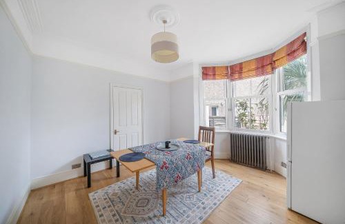 Addiscombe House | Beautiful Large Bedrooms