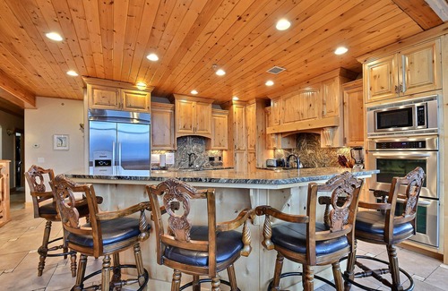 Coalville House | BEAUTIFUL LOG HOME - CLOSE TO PARK CITY
