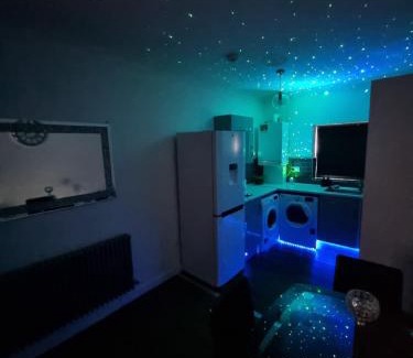Stratford Apartment | Beautiful Modern Apartment on Wick Lane