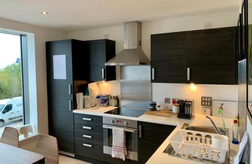 Newhaven Apartment | Beautiful modern sea-side apartment in the city