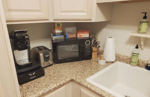 Laurel Ridge Apartment | Beautiful Mountain Getaway in a safe gated community.