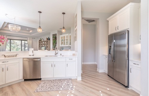 Naples Villa | BEAUTIFUL NAPLES HOME IN GATED COMMUNITY