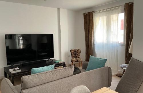 Ensanche Centro Apartment | Beautiful New Apartment Soho -Malaga