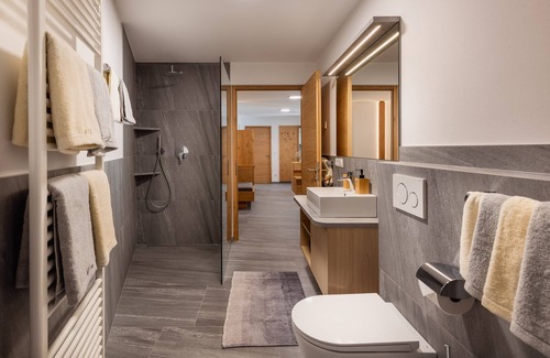 Lasa Apartment | Beautiful new vacation apartment in Tschengls/Laas - in the heart of the Vinschgau Valley