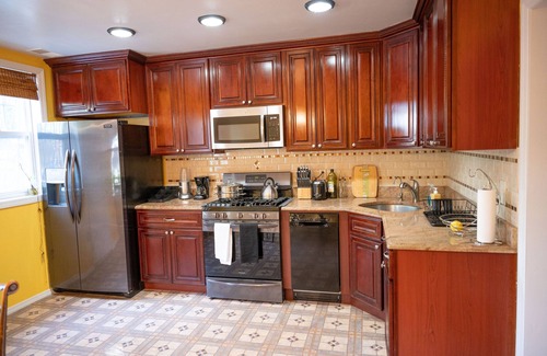 East New York House | Beautiful Newly Renovated One Family House