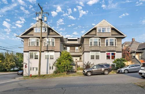 Fairview Apartment | Beautiful, Newly Renovated Creek Home