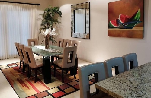 La Paz House | Beautiful ocean view condo At Puerta Cortes with pool & Gym