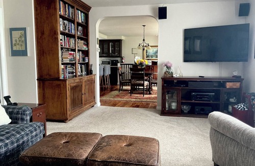 Leucadia House | Beautiful Ocean View Home on Neptune: Elegance at the Beach
