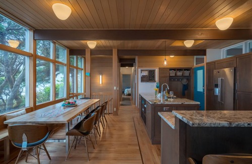 South Beach House | Beautiful Oceanfront Retreat With Easy Private Beach Access
