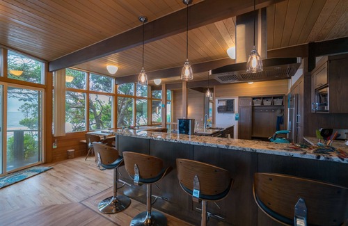 South Beach House | Beautiful Oceanfront Retreat With Easy Private Beach Access
