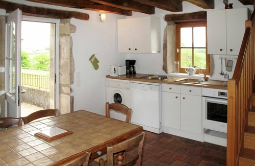 La Grande-Verriere House | Beautiful private villa for 6 people with WIFI, TV, terrace and pets allowed