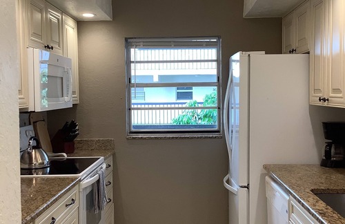 Longboat Key Condo | Beautiful Portobello Condo Steps to Private Beach, Tennis and Pool