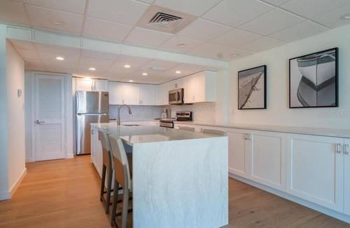 Longboat Key Condo | Beautiful Portobello Condo Steps to Private Beach, Tennis and Pool