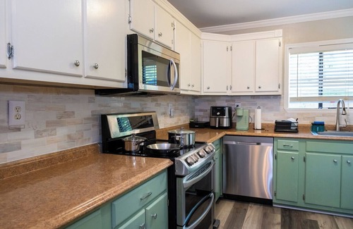 Greensboro House | Beautiful private bedroom #1, King-size bed, and AC in charming Greensboro
