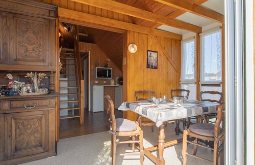 Cleder House | Beautiful private villa for 4 guests with TV and terrace