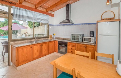 Es Llombards House | Beautiful private villa for 4 people with private pool, A/C, TV, terrace and pets allowed