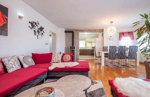Municipality of Krizevci House | Beautiful private villa with A/C, private pool, WIFI, TV, terrace, pets allowed and panoramic view