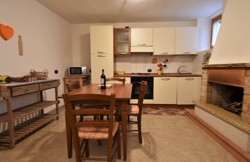 Dubino House | Beautiful private villa for 4 guests with WIFI, TV and balcony