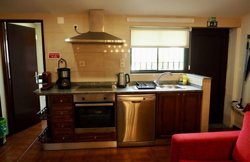 Fao House | Beautiful private villa for 4 guests with WIFI, TV, terrace and parking