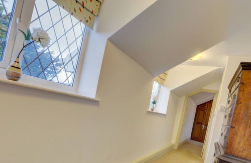 Putsborough Villa | Beautiful private villa for 6 guests with WIFI, TV, patio and parking