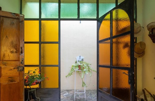 Costa dʼOneglia House | Beautiful private villa for 4 people with WIFI, patio, pets allowed, panoramic view and parking