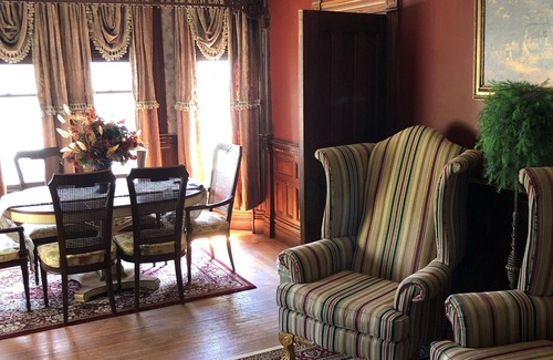 Camden House | Beautiful Queen Anne in Camden!