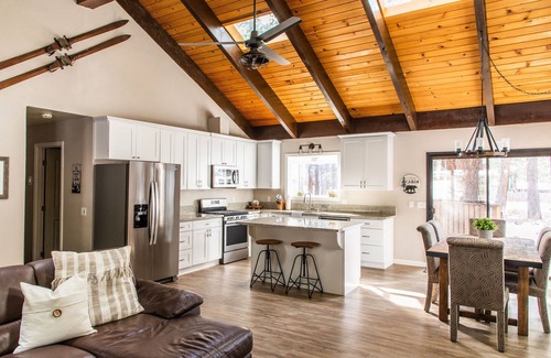 Bijou Park Acres House | Beautiful Remodeled Cabin w/NEW HOT TUB!
