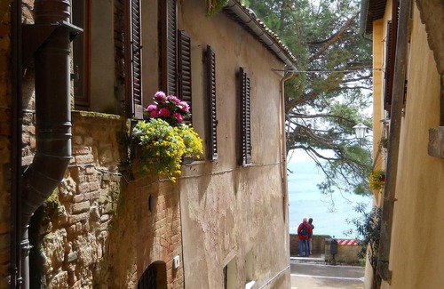 Montepulciano Apartment | Beautiful Residence in the Old Town