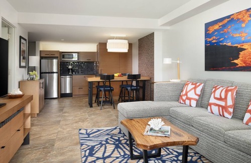Waikoloa Apartment | Beautiful resort with your own cozy hotel suite in lovely Waikoloa Village!