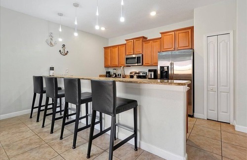 West Kissimmee Resort | Beautiful resort style near Disney