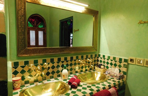 Mechouar-Kasbah House | Beautiful riad exclusively in Marrakech, "Riad La Perle Rouge"