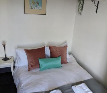 Whitstable House | Beautiful seaside Willow Cottage hosted by Whitstable-Holidays