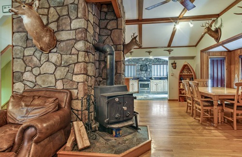 Bridgton House | Beautiful, secluded house located on water overlooking ski mountain
